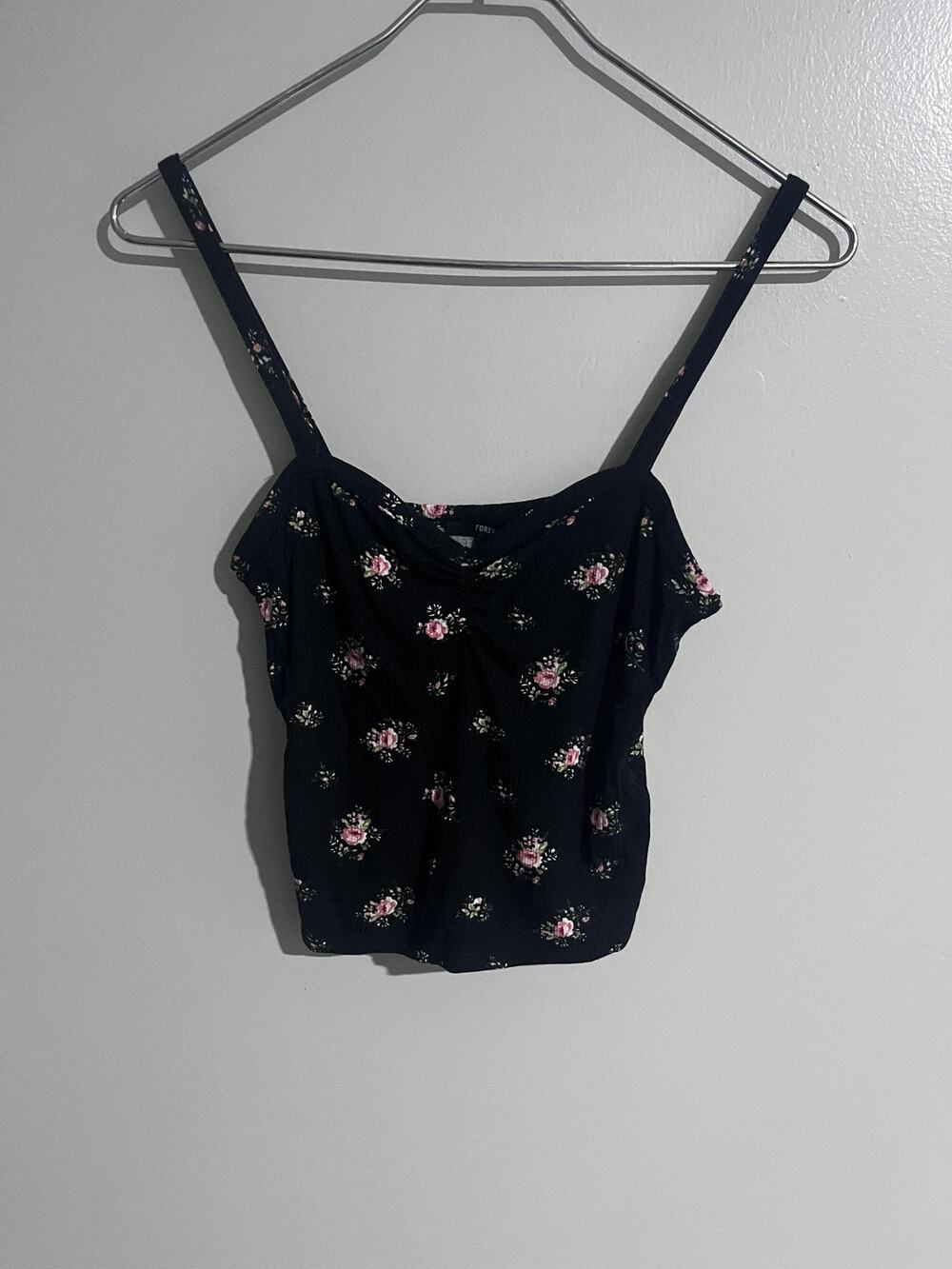 Forever 21 Tank Womens S Black Floral Camisole Ruffle Strappy Sleeve Lightweight